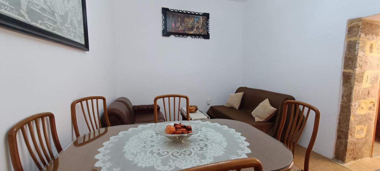 Comfortable And Spacious Stone Traditional Apartment Ханья Экстерьер фото